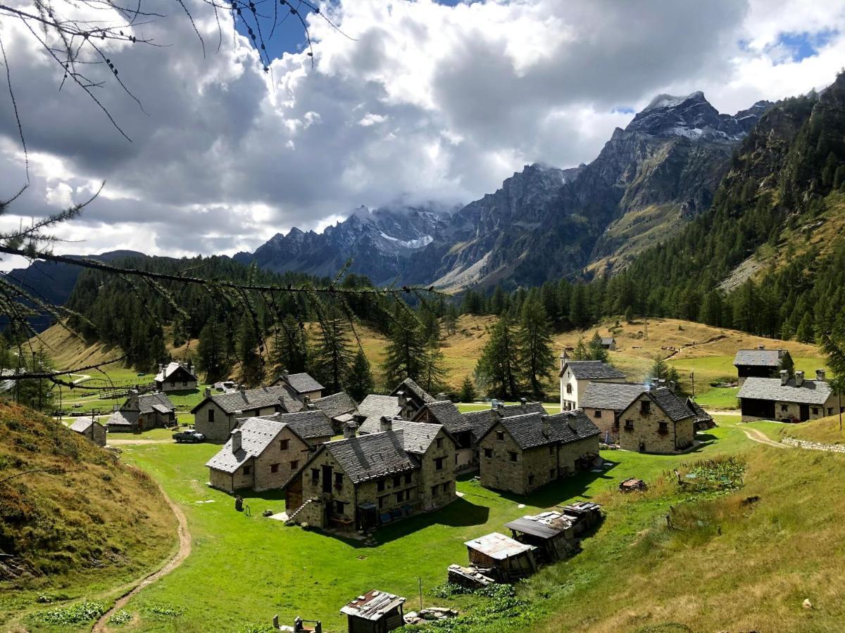 Giuditta Freecarpark&Garden Domodossola Dış mekan fotoğraf